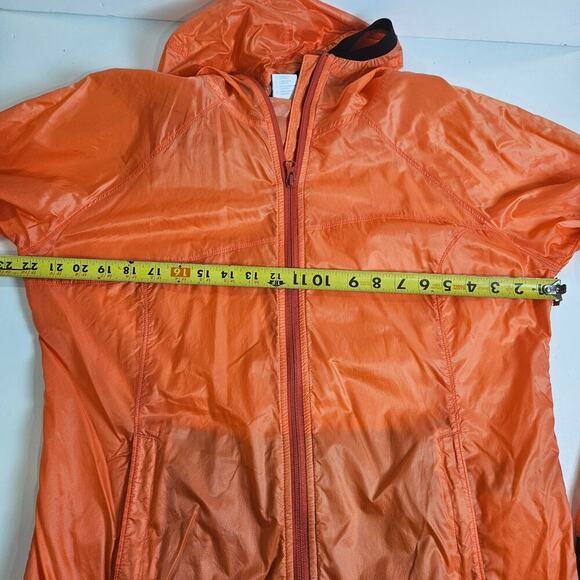 Columbia Omnishield Windbreaker Large Full Zip Hiking Travel Packable Orange - Picture 4 of 8